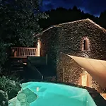 La Clede Avec Sa Piscine Privee Saumane