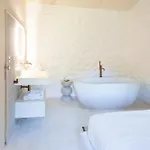 La Clede Avec Sa Piscine Privee *