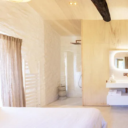 La Clede Avec Sa Piscine Privee * Saumane